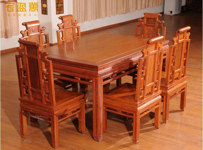 缅花金玉满堂餐台